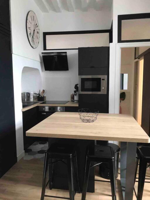 Appartement 4 Personnes - Vannes Intra-Muros - Rue Pietonne Exterior photo